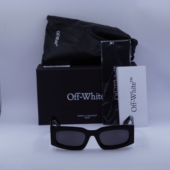 Off-White OERI141 CARY 1007 Rectangle Sunglasses – Black/Grey - Picture 3 of 9